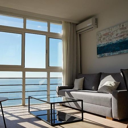 Beachfront Apartment Malaga Ngoại thất bức ảnh