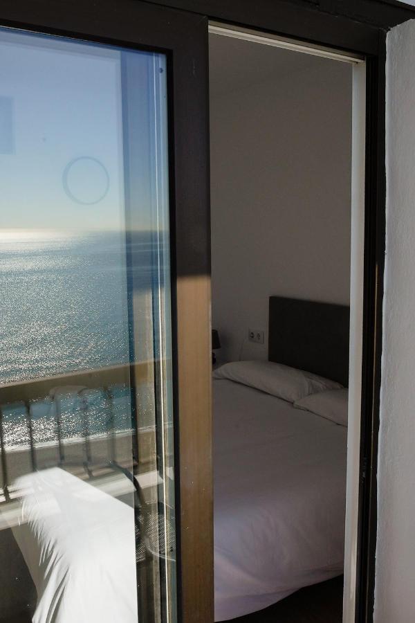 Beachfront Apartment Malaga Ngoại thất bức ảnh